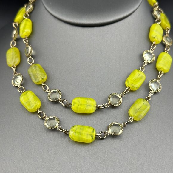 Yellow Swirl Glass Bead Crystal Gold-tone 2-strand Necklace UV Reactive GLOW VTG - Picture 9 of 16